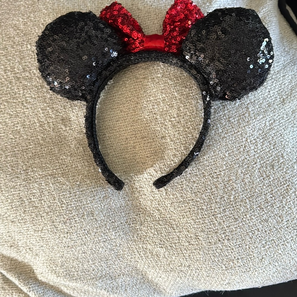 Black Sequin Minnie mouse ear